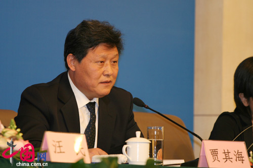 國(guó)土資源部礦產(chǎn)開(kāi)發(fā)管理司司長(zhǎng)賈其海